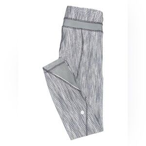 Lululemon Inspire Tight II PowerLuxtremeArrowJacquard Battleship Leggings Size 4